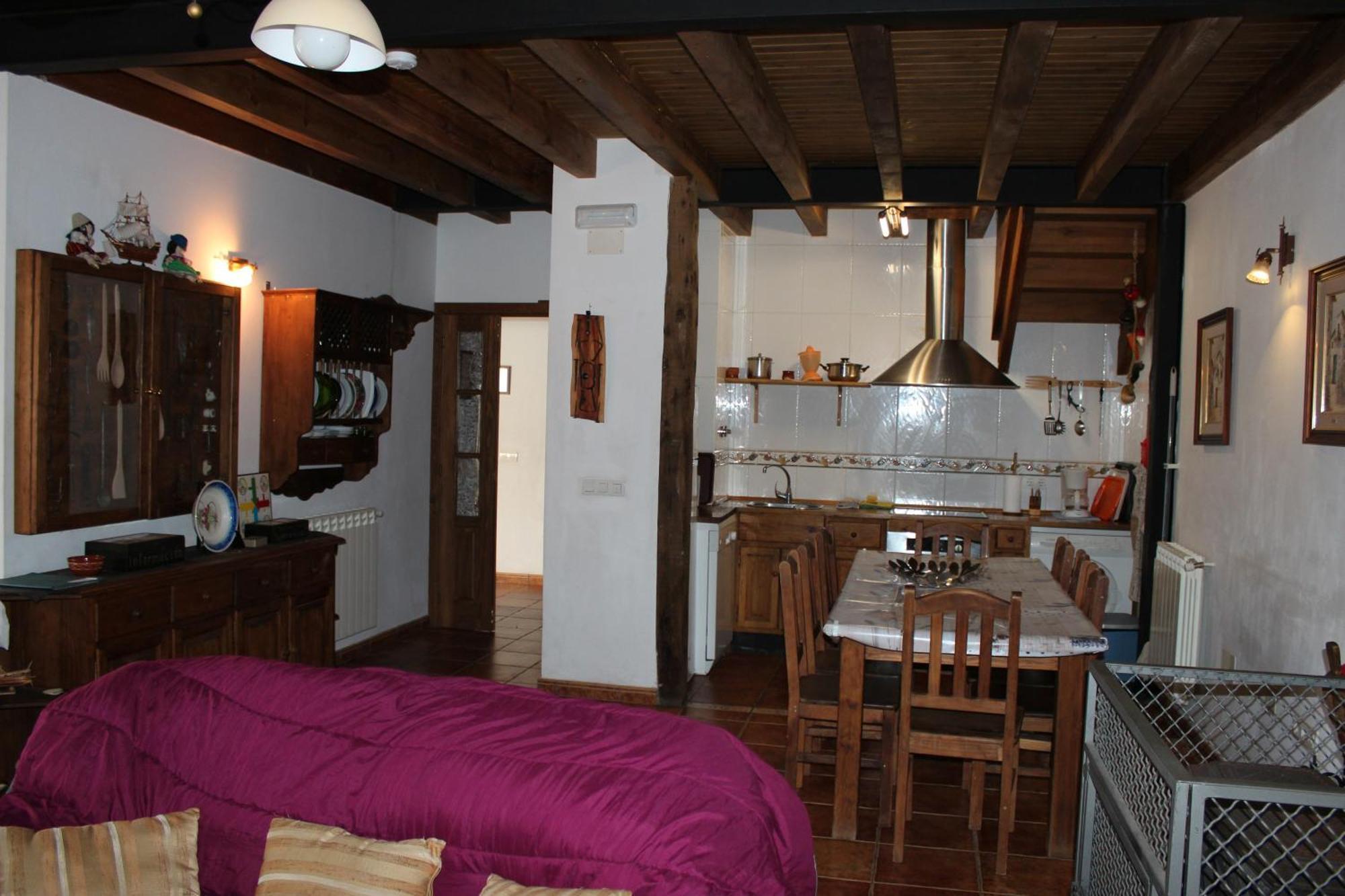 Hostal La Chimenea De Soria I Y I I Espeja de San Marcelino Exterior foto